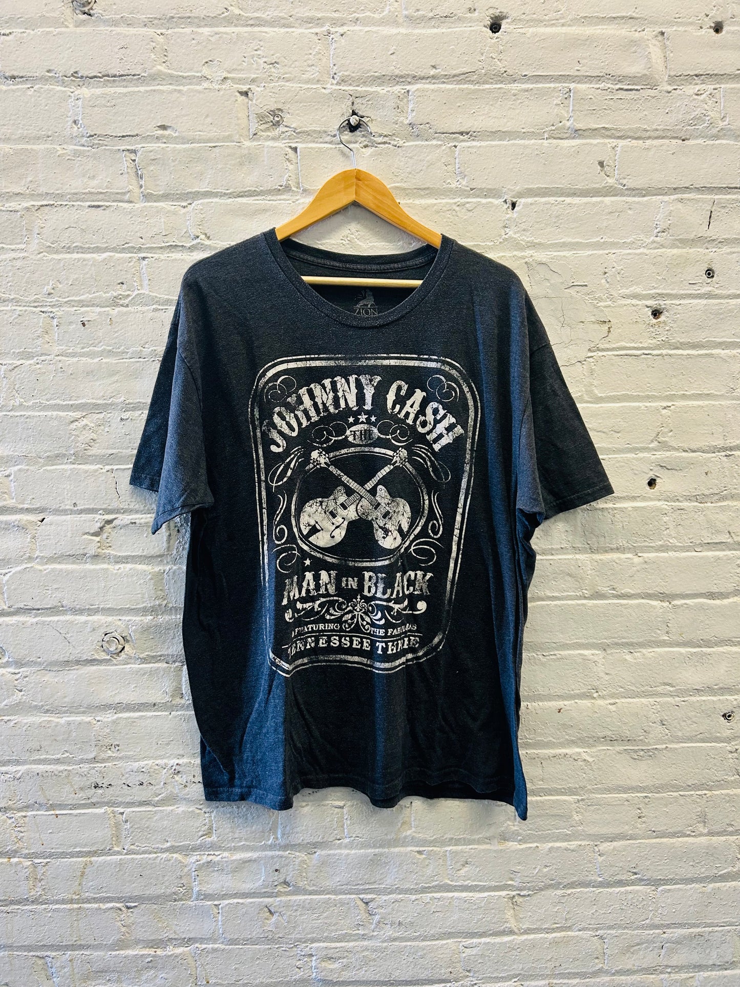 Johnny Cash Man in Black Tee - XL