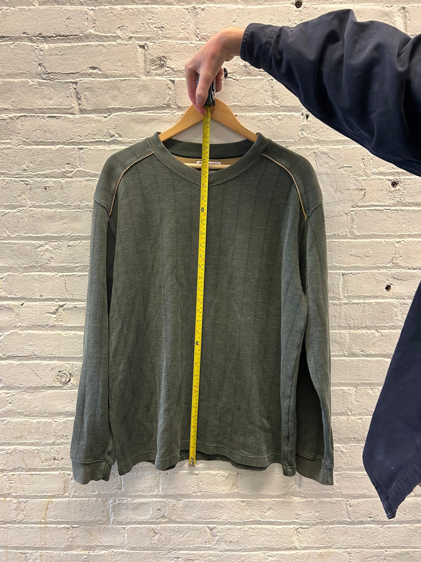 Columbia Sweater - XL