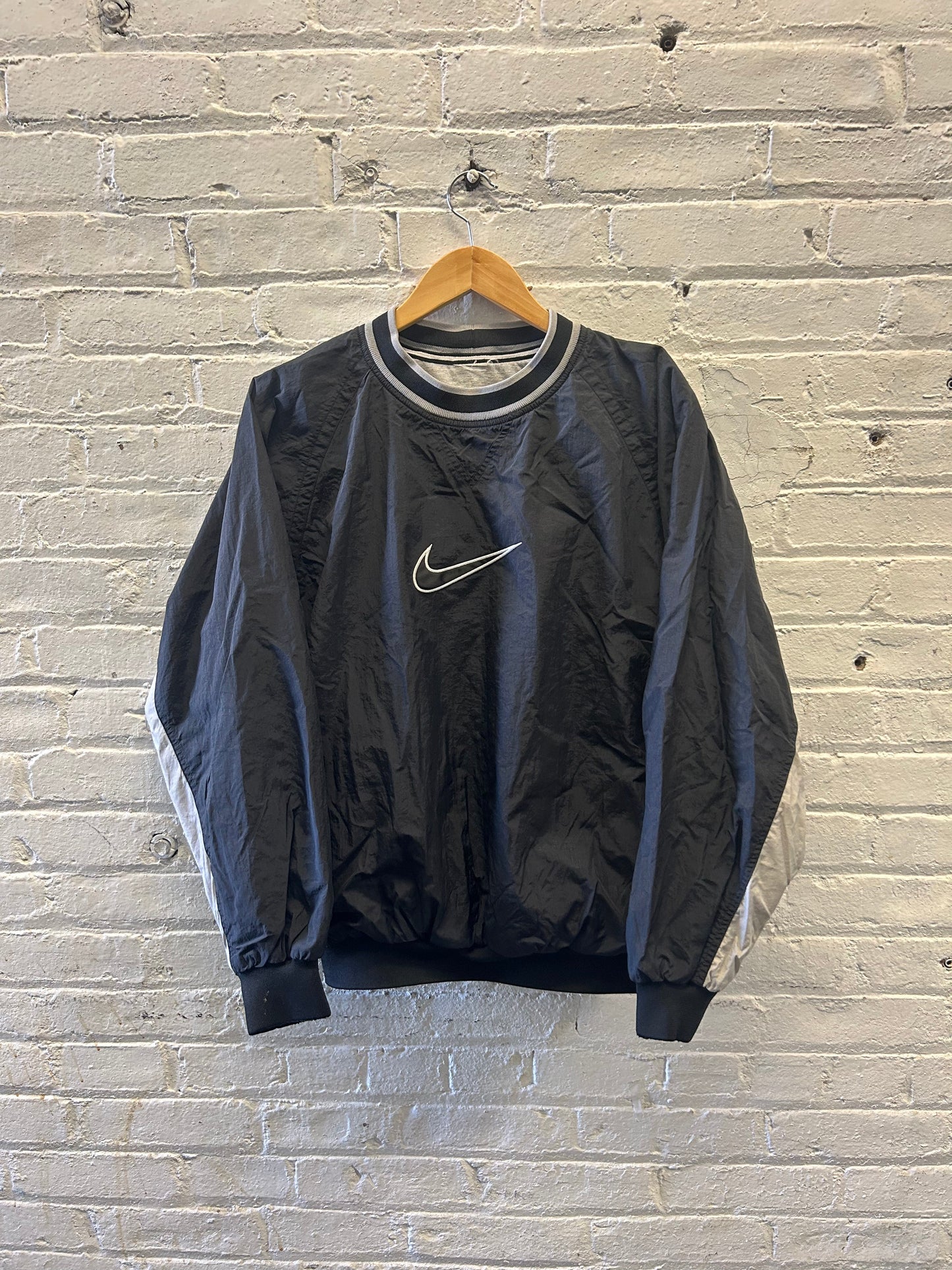 Nike Black with White Swoosh Windbreaker - Medium