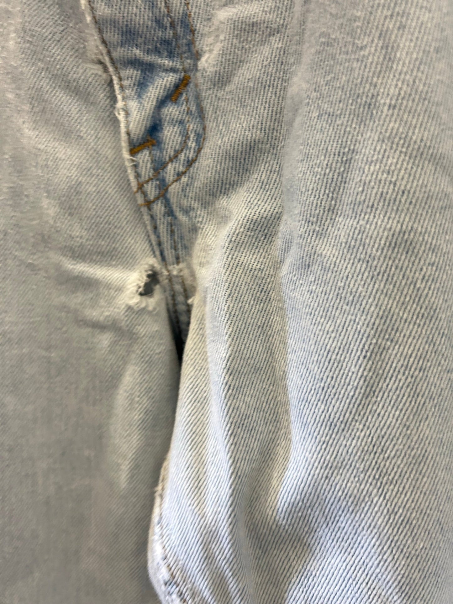 Levi's 550 Light Wash Size 13W